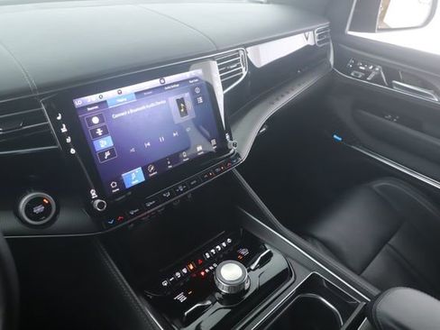 Used 2025 Jeep Grand Wagoneer Series II Obsidian w/ Quick Order Packagew 28T image 28