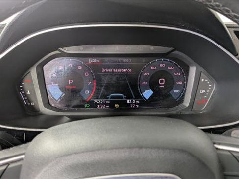 Used 2021 Audi Q3 2.0T Premium image 28