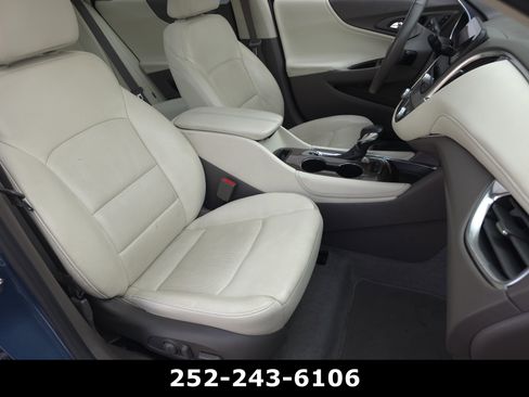 Used 2024 Chevrolet Malibu LT FWD image 24