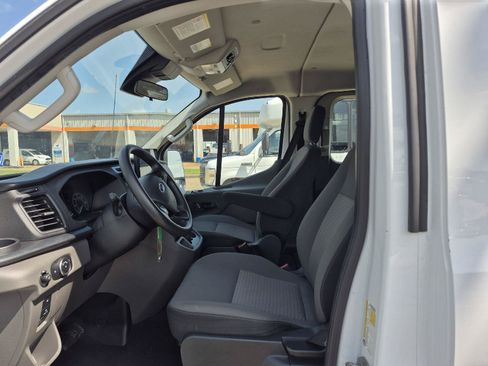 Used 2024 Ford Transit 350 XLT RWD image 2
