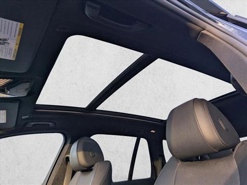 Used 2019 BMW X5 xDrive40i w/ Convenience Package image 16