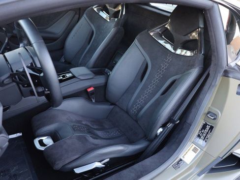 Used 2023 Lamborghini Huracan Tecnica RWD image 32