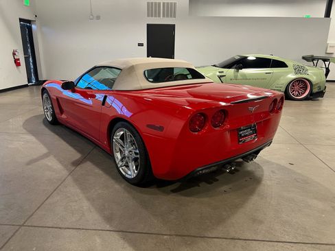Used 2007 Chevrolet Corvette Convertible w/ Preferred Equipment Group image 5