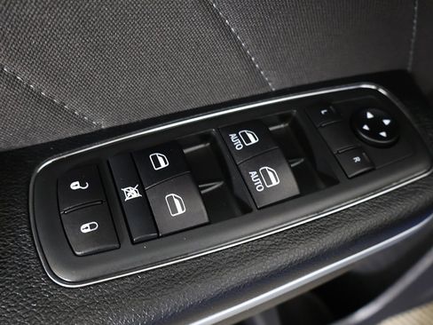 Used 2020 Dodge Charger Scat Pack image 33