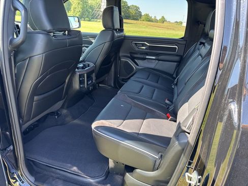 Used 2025 RAM 1500 Laramie image 14