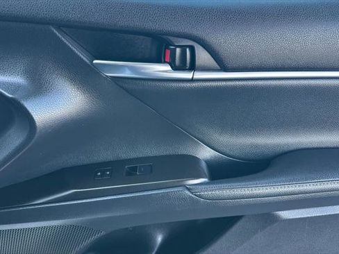 Certified 2022 Toyota Camry XSE image 18