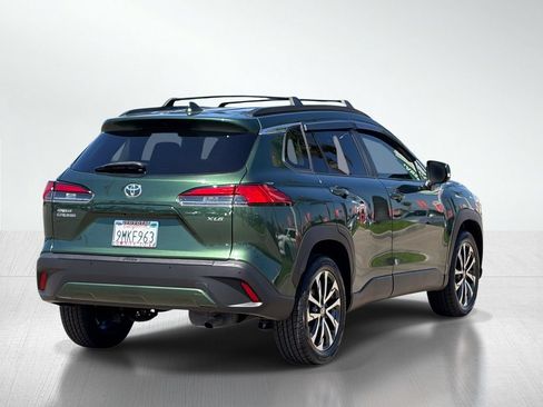 Certified 2024 Toyota Corolla Cross XLE w/ Convenience Package FWD image 8