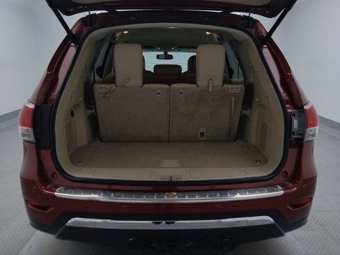 Used 2015 Nissan Pathfinder SL w/ SL Tech Package image 29