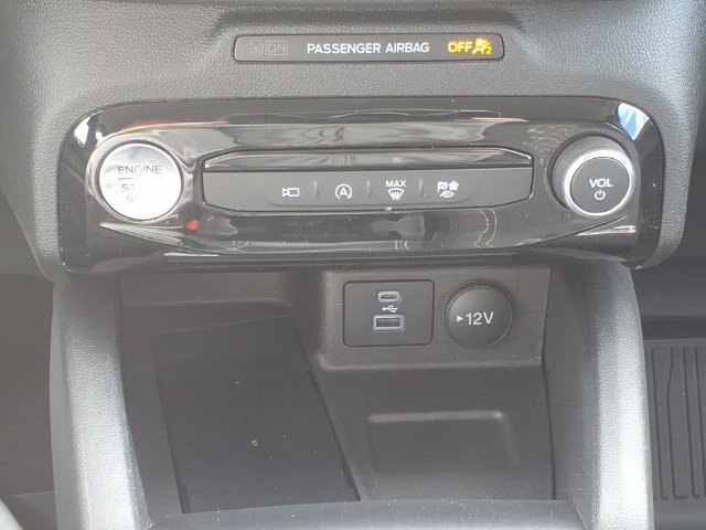 Used 2023 Ford Escape Active w/ Tech Pack #2 AWD/4WD image 23