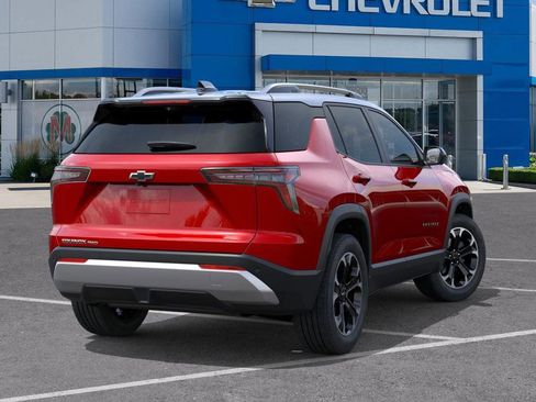 New 2026 Chevrolet Equinox LT image 4