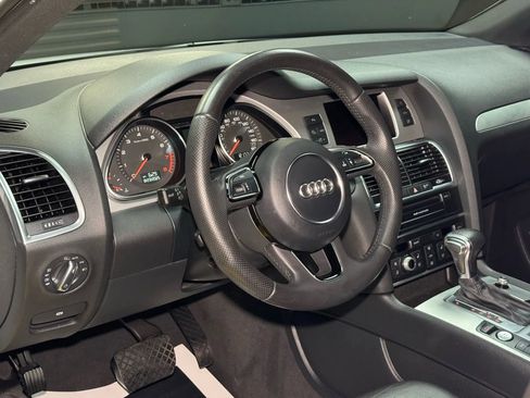 Used 2013 Audi Q7 3.0T S line Prestige w/ S Line Pkg image 65