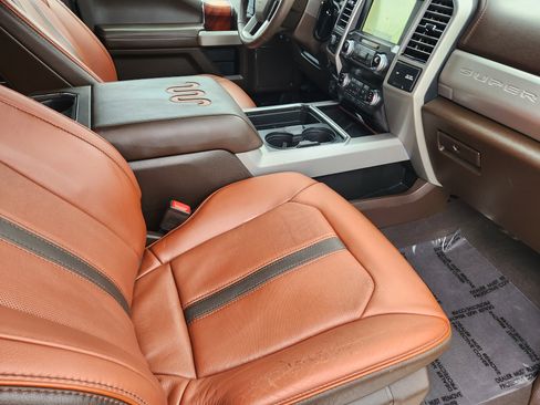 Used 2021 Ford F250 King Ranch w/ King Ranch Ultimate Package image 18