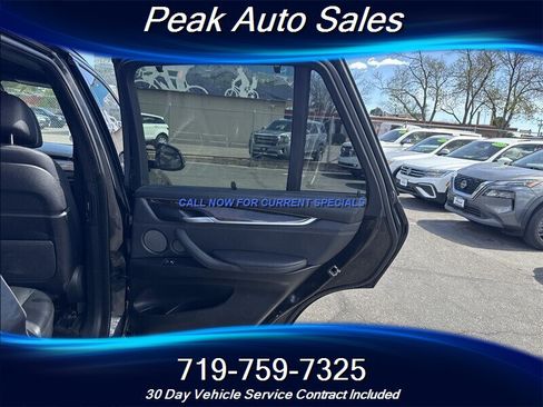Used 2017 BMW X5 xDrive50i AWD/4WD image 30