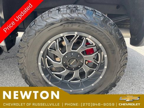 Used 2022 Chevrolet Silverado 1500 RST w/ Safety Package AWD/4WD image 42