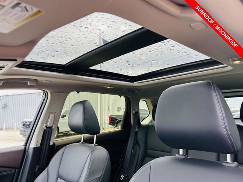 Used 2023 Nissan Rogue SV w/ SV Premium B Package AWD/4WD image 4