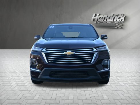 Used 2023 Chevrolet Traverse Premier image 3