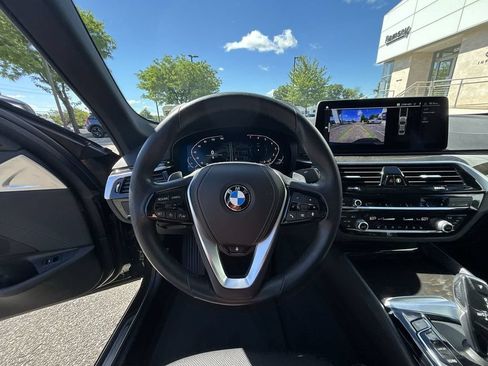 Used 2023 BMW 540i xDrive w/ Convenience Package AWD/4WD image 18