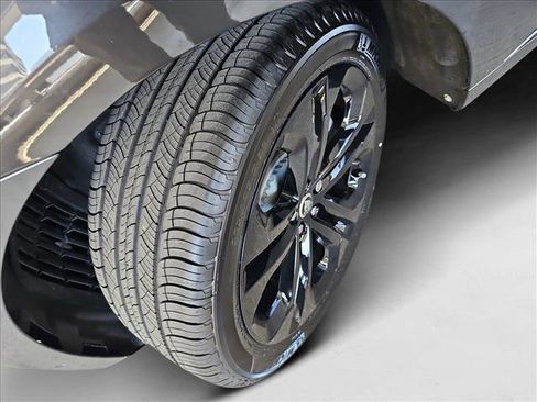 New 2026 Jaguar F-PACE R-Dynamic S image 30