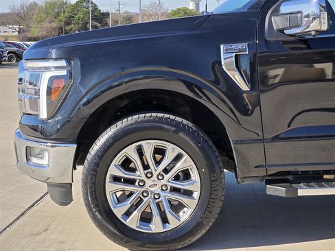 Used 2024 Ford F150 Lariat w/ FX4 Off-Road Package image 5