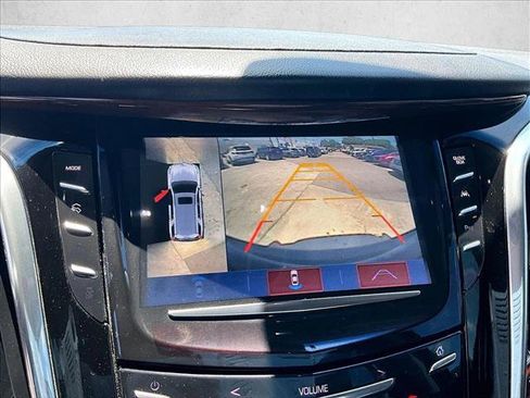 Used 2017 Cadillac Escalade ESV Luxury RWD image 23