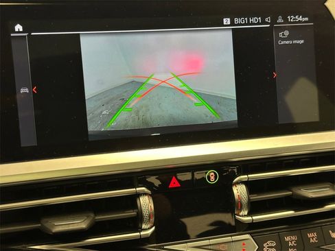 Used 2022 BMW M340i xDrive M340i xDrive image 24