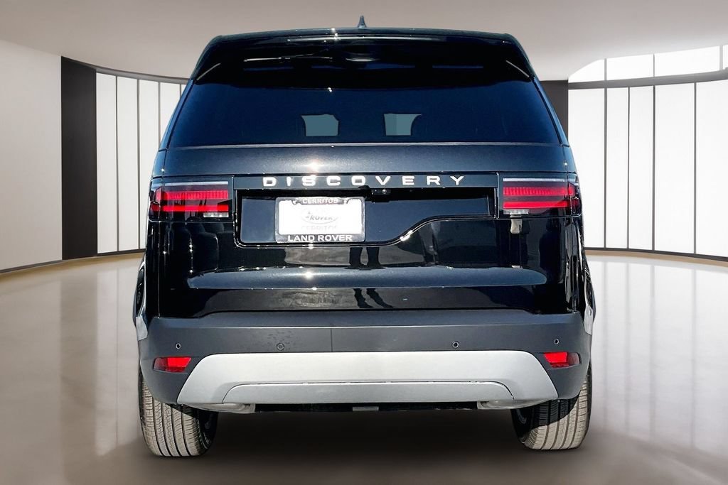 New 2026 Land Rover Discovery S AWD/4WD image 4