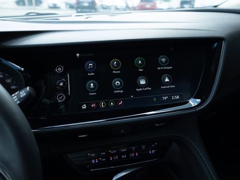 Used 2023 Buick Envision Avenir AWD/4WD image 10