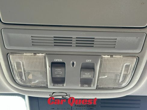 Used 2018 Honda CR-V EX image 21