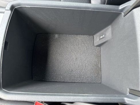 Used 2022 Volkswagen Atlas SE image 36