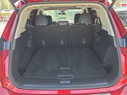 Certified 2024 Nissan Rogue SV w/ SV Premium Package image 12
