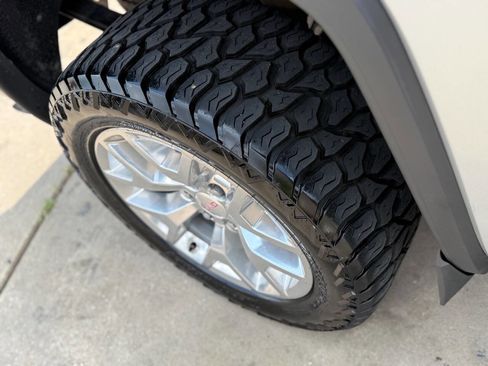 Used 2018 GMC Sierra 1500 SLT w/ Texas SLT Premium Package image 11