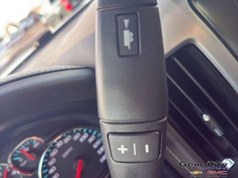 Used 2018 GMC Sierra 1500 SLT image 28