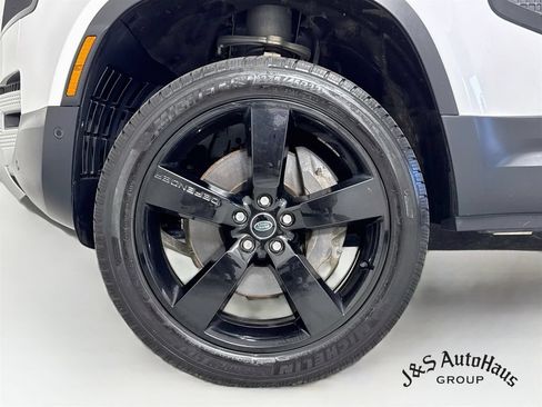 Used 2022 Land Rover Defender 110 S AWD/4WD image 40