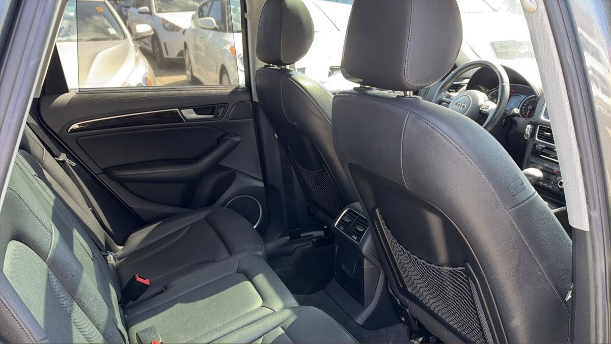 Used 2014 Audi Q5 3.0T Prestige w/ Prestige Package AWD/4WD image 13