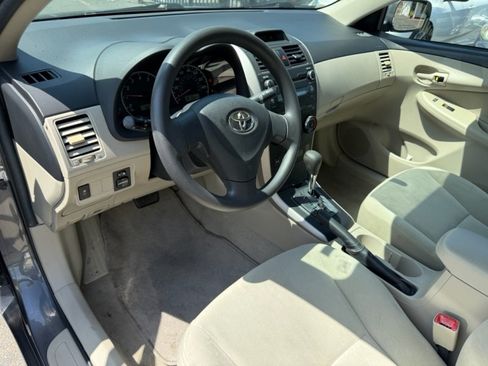 Used 2012 Toyota Corolla L FWD image 12