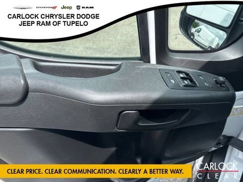 Used 2025 RAM ProMaster 2500 w/ Convenience Group FWD image 11