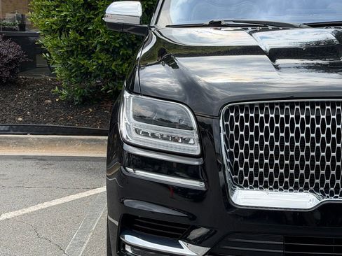Used 2020 Lincoln Navigator Black Label w/ Cargo Convenience Package AWD/4WD image 4