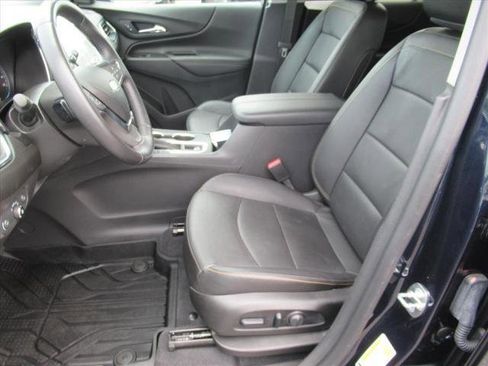 Used 2021 Chevrolet Equinox Premier image 17