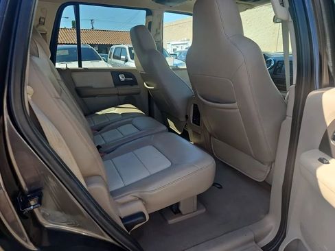 Used 2006 Ford Expedition Eddie Bauer image 17