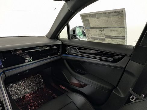 New 2026 Porsche Panamera RWD image 23