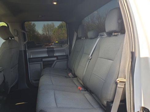 Used 2019 Ford F150 XLT AWD/4WD image 24