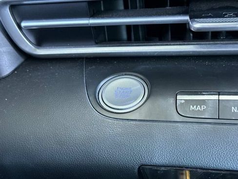 Used 2023 Hyundai Elantra SEL w/ Convenience Package FWD image 22