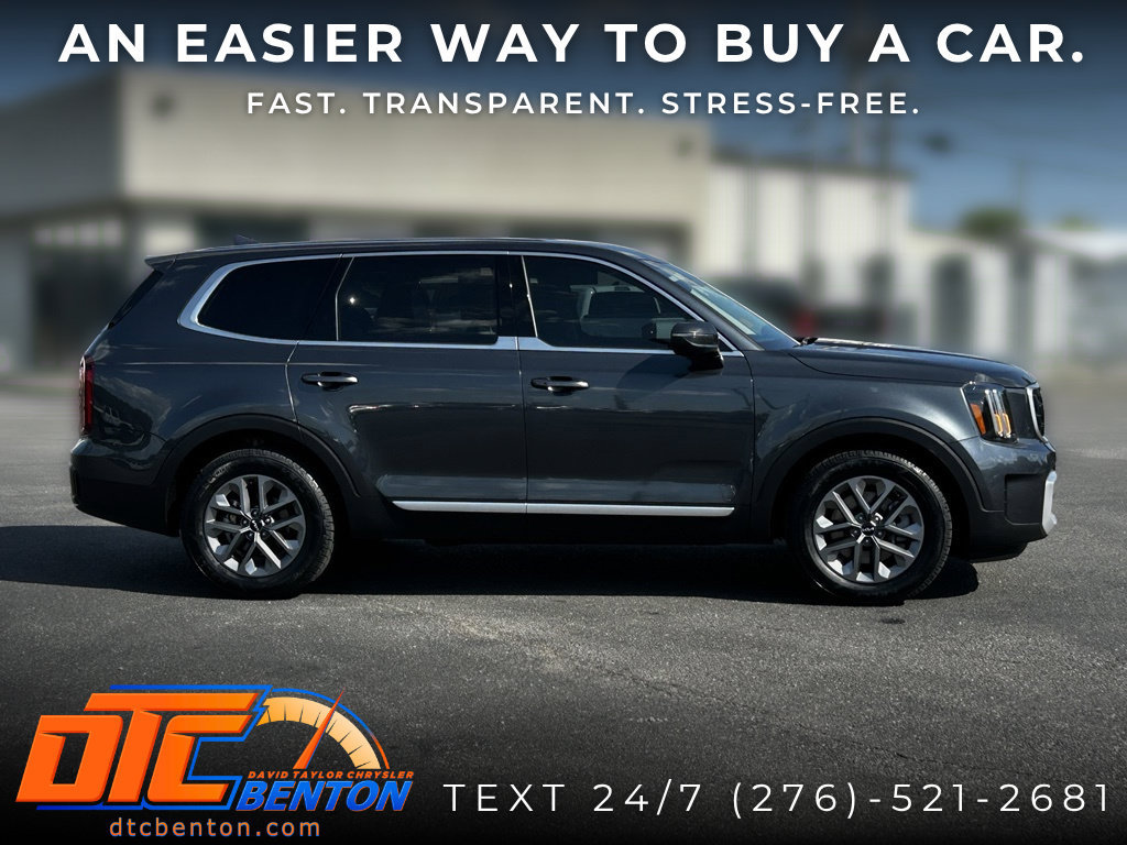 Used 2024 Kia Telluride LX AWD/4WD image 4