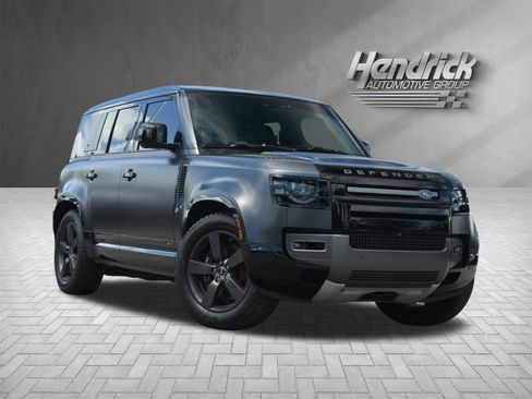 Used 2023 Land Rover Defender 110 Carpathian Edition AWD/4WD image 2