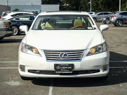 Used 2011 Lexus ES 350 image 2