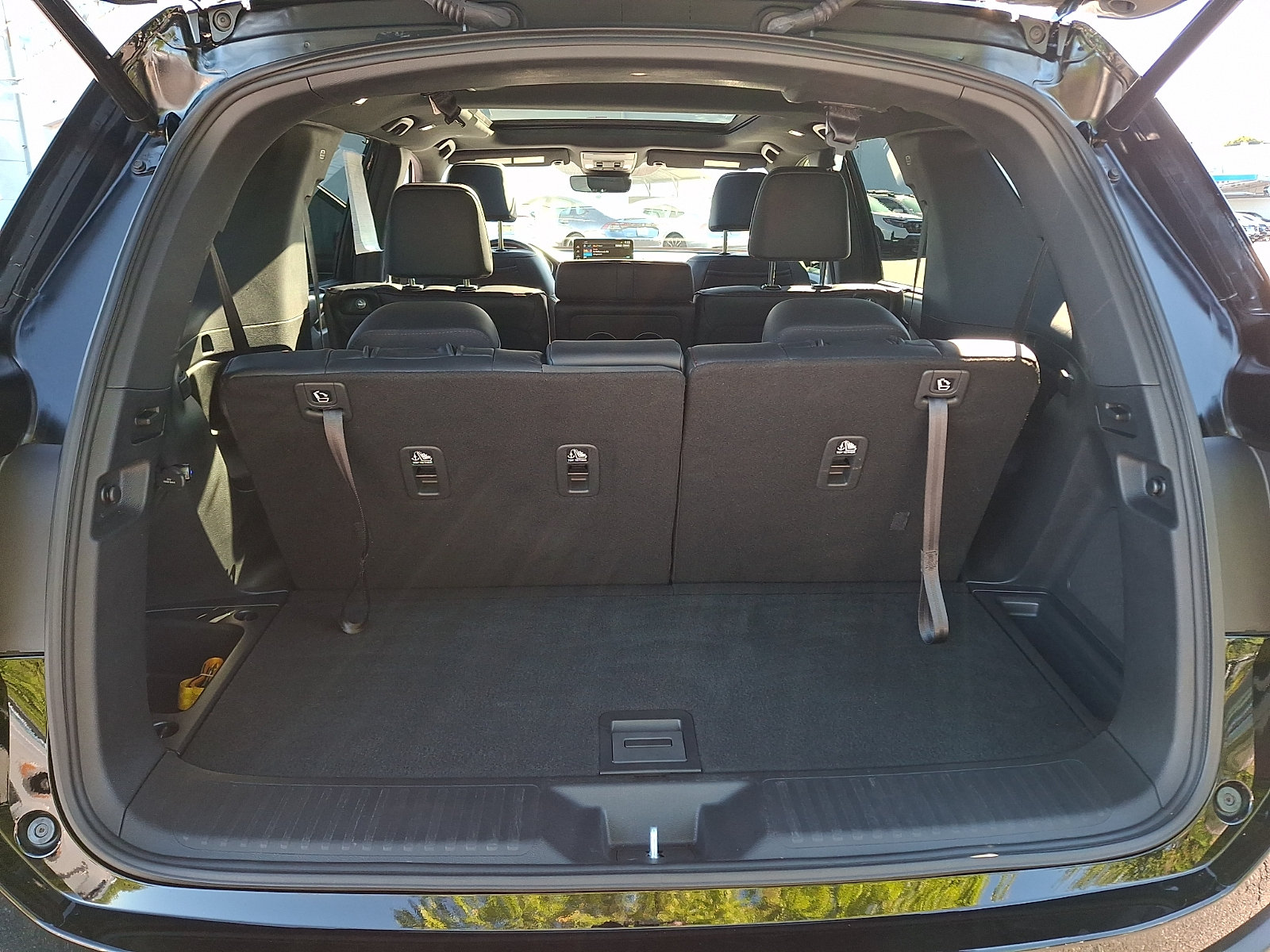 Used 2025 Honda Pilot Black Edition image 30