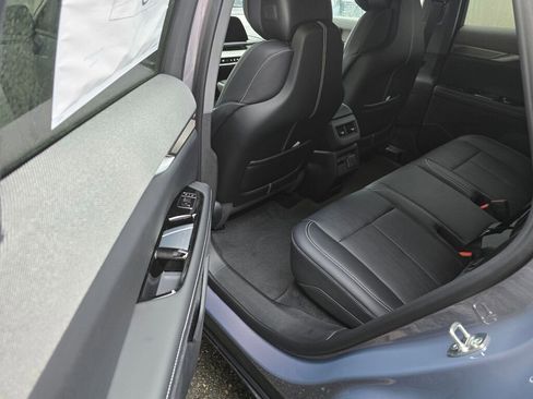 New 2026 Cadillac Optiq Luxury 2 image 15