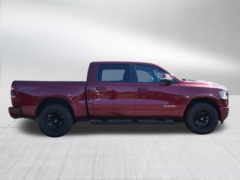 Used 2021 RAM 1500 Laramie w/ Sport Appearance Package AWD/4WD image 8