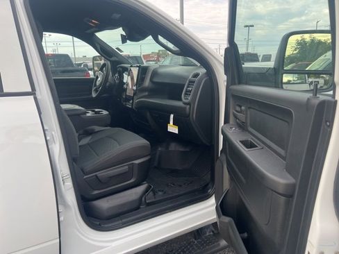 Used 2025 RAM 2500 Tradesman w/ Safety Group image 10
