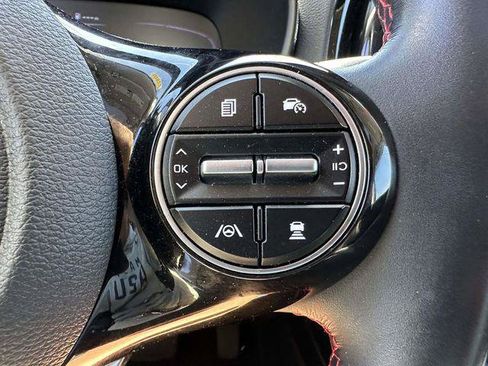 Used 2023 Kia Soul GT-Line w/ GT-Line Technology Package FWD image 32